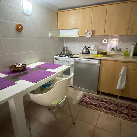 Apartamento Authentic Flat On The Castle Road With A View *